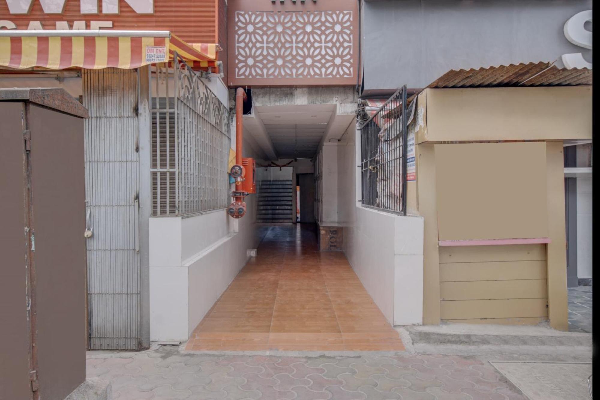 Hotel Spring Residency Mumbai Exterior photo