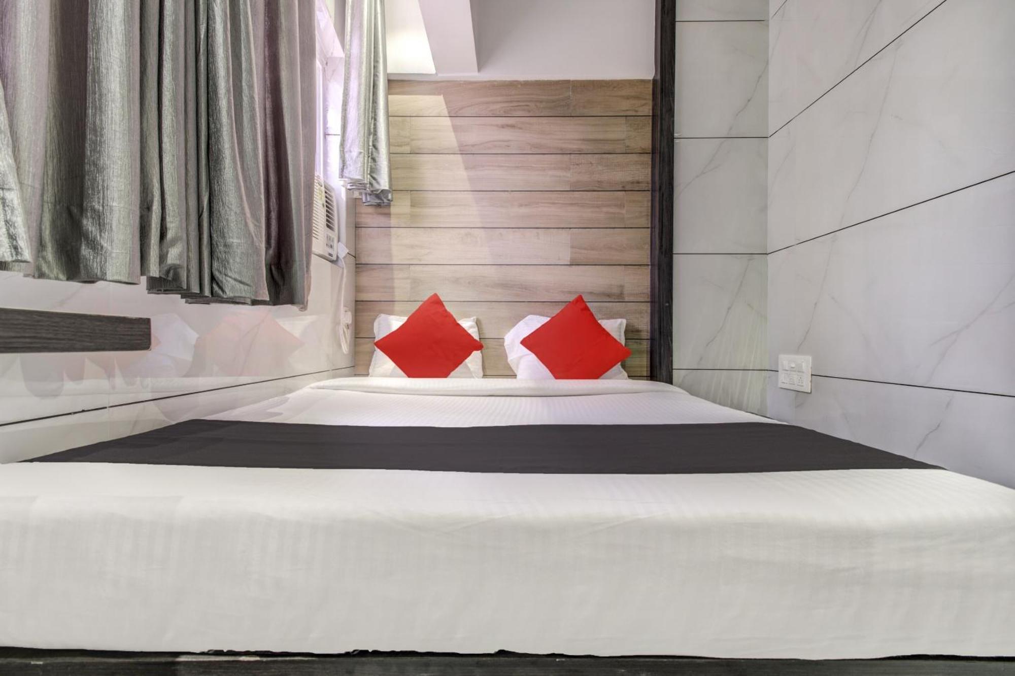 Hotel Spring Residency Mumbai Exterior photo
